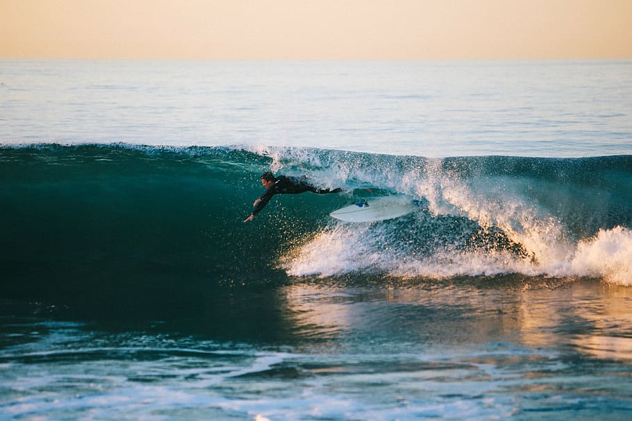 hombre de surf, durante el día, mar, océano, agua, olas, naturaleza, personas, hombre, chico