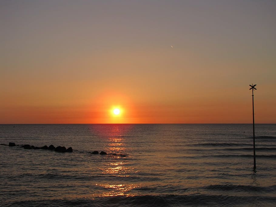 Берег света. Саншайн Кост закат. Coastal Sunset Elipsa. Где лучшее место для наблюдения за закатом на Саншайн-Кост?.