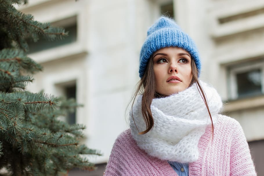woman, wearing, white, knitted, scarf, pink, cardigan, grown up, portrait, people