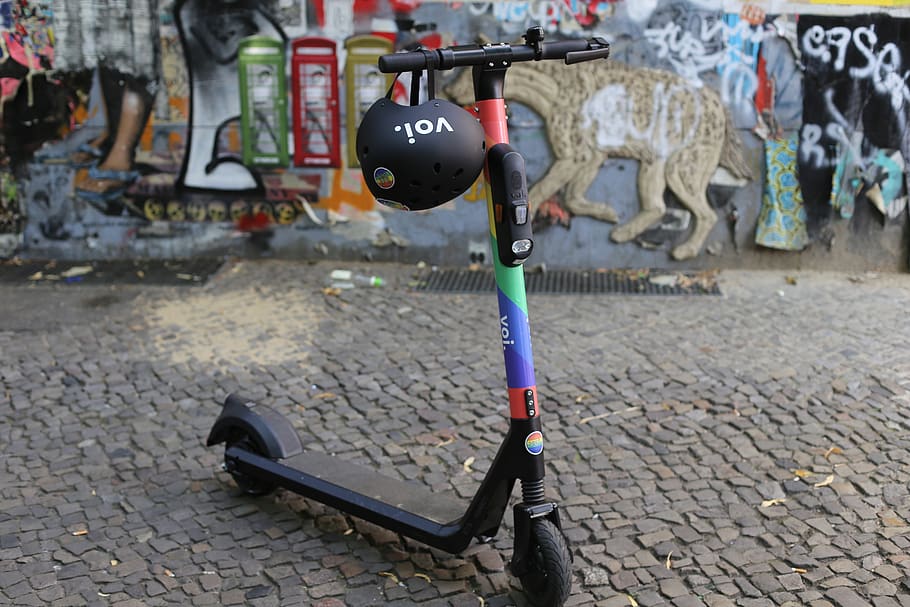 voi, e-scooter, kick scooter, roller, csd, berlin, rainbow, street, city, day