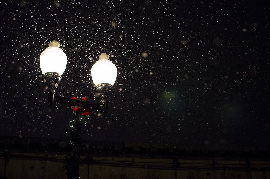 fotografia, poste de luz acender, pedestal, lâmpada, virar, noite, escuro, luzes da rua, inverno, neve