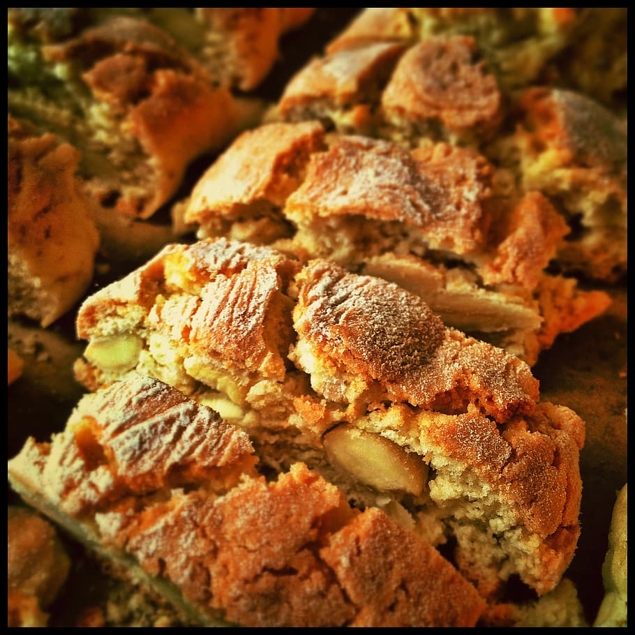 close-up photo, sliced, breads, biscotti, pistatzien, nuts, eat, food, nutrition, feed