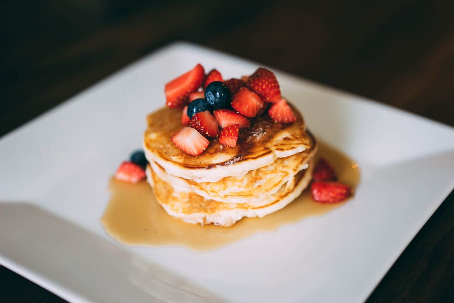 pancake, syrup dish, strawberry, fruit, syrup, food, dessert, plate, food and drink, sweet food