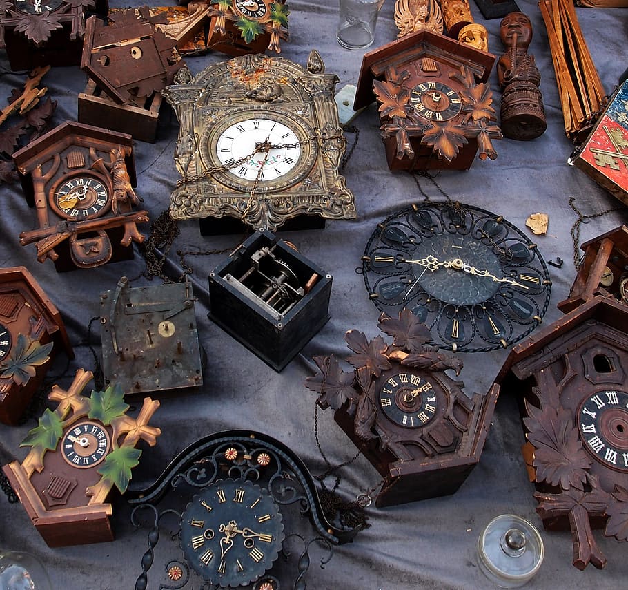 wall clock lot, flea market, clock, arrows, time, dial, old clock, high angle view, instrument of time, retro styled