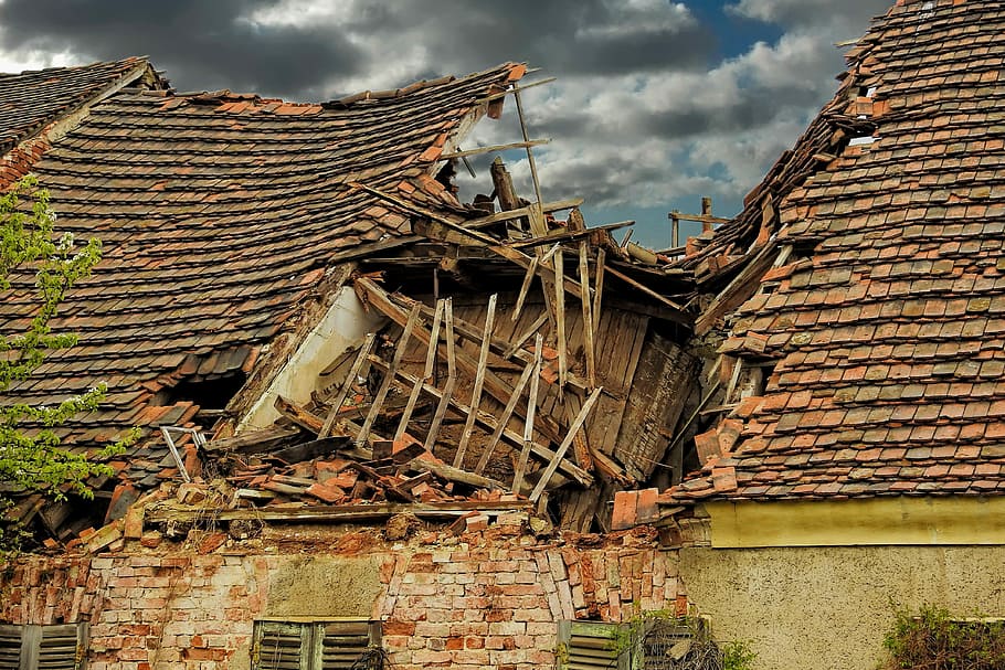 demolished, house, tree, daytime, roof, ruin, old, home, architecture, building exterior