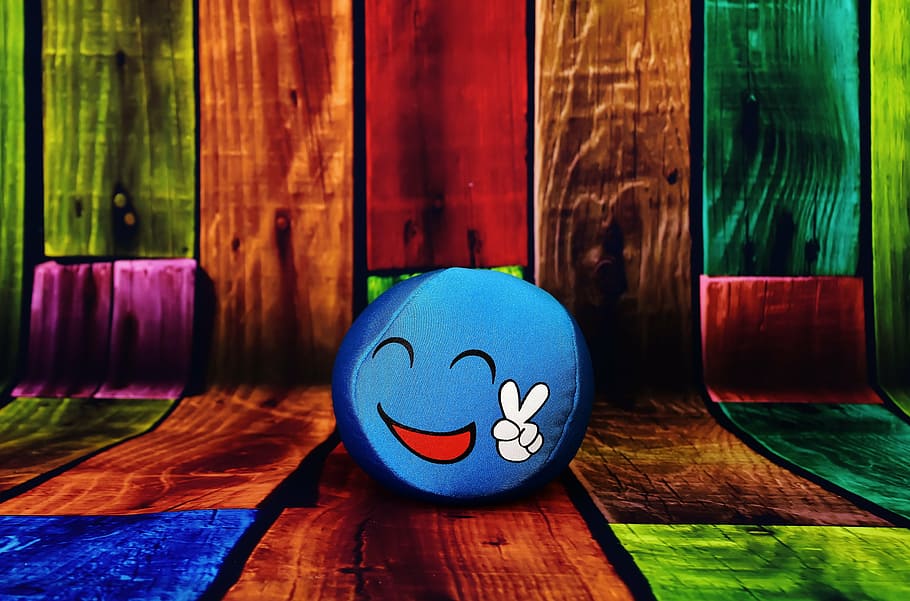 smiley, lucu, biru, emoticon, tertawa, kayu - Material, seni dan kerajinan, kreativitas, material kayu, di dalam ruangan
