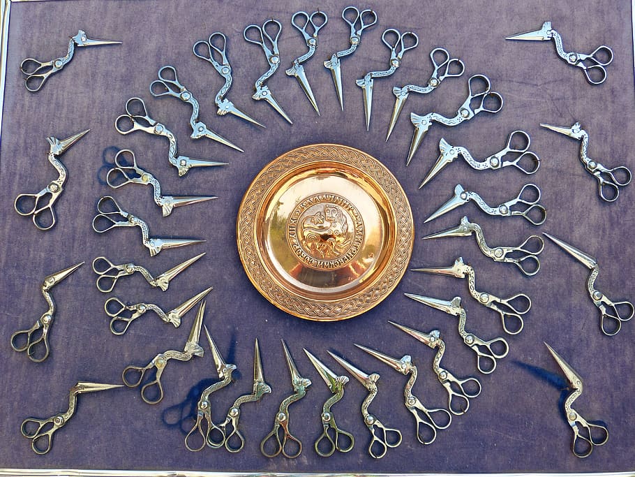 scissors, shear, bird shears, sharp, cut, arts crafts, uzbekistan, table, still life, shape