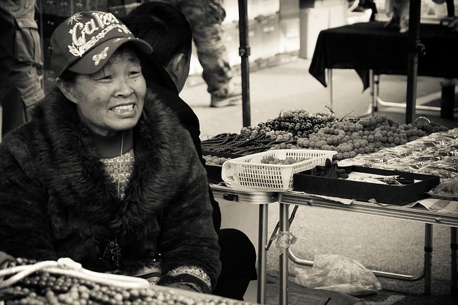 Black And White, Documentary, Character, china, street, people, auction, market, products, swap meet