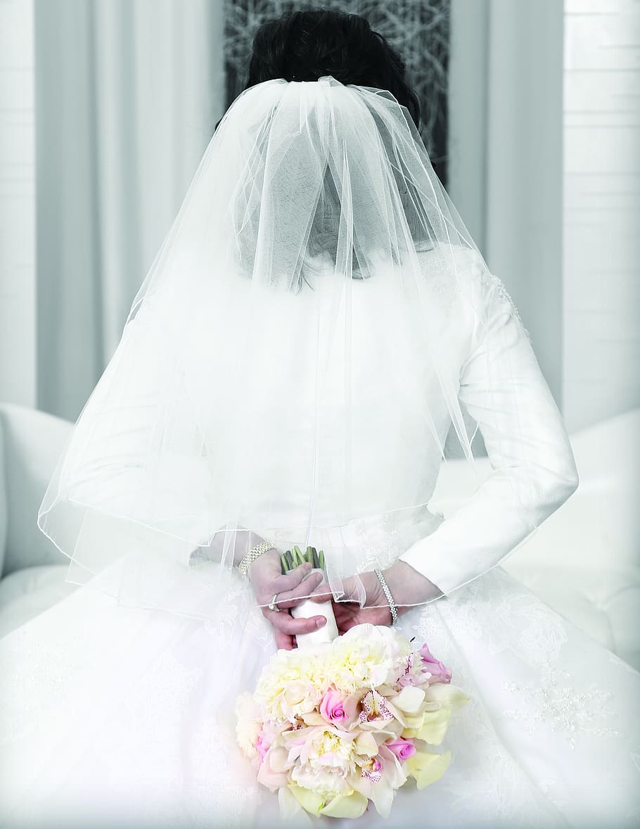 bride, wedding, beautiful, gown, back of bride, veil, newlywed, wedding dress, flower, life events