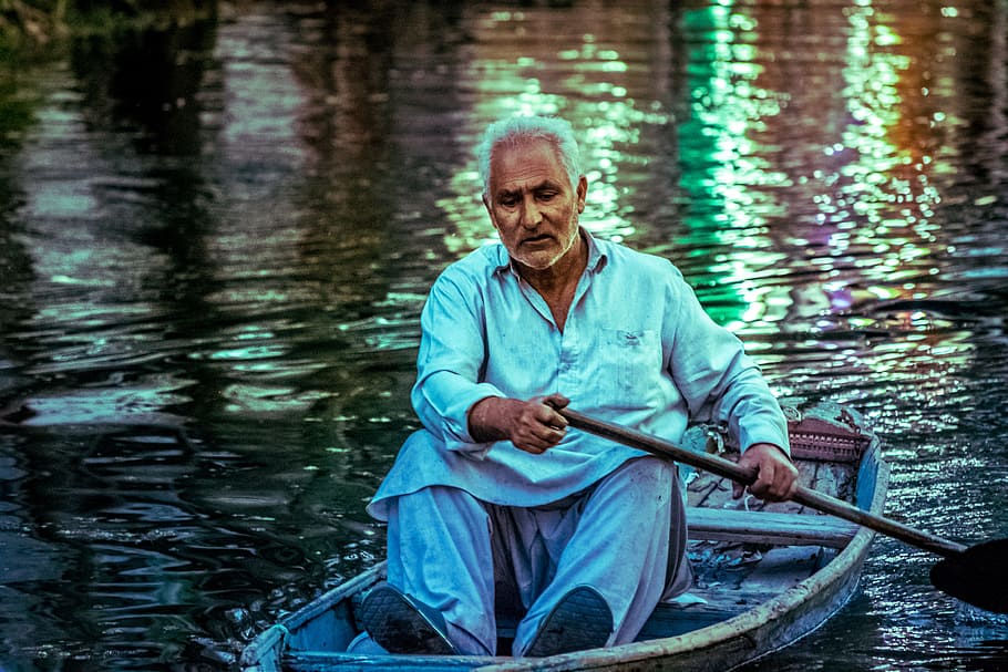 scene, water, dal lake, black and white, kashmir, shikara, srinagar, autumn, evening, color portrait