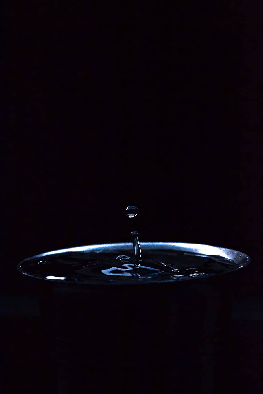 Water Drop, Dark, drop, water, black, sri lanka, ze, ceylon, mawanella, black background