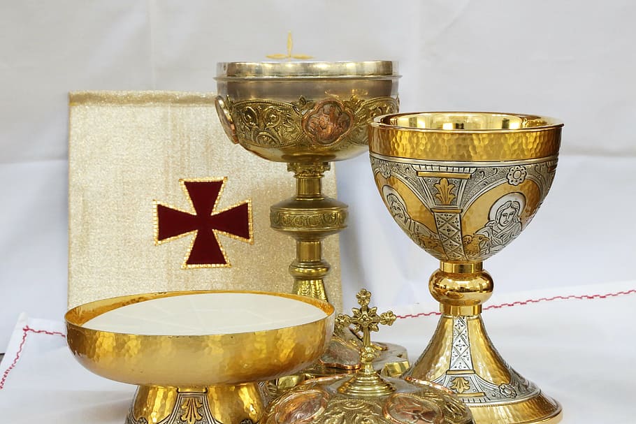 gold goblets, cross, crucifix, chalice, wine, water, eucharist, communion, religion, faith