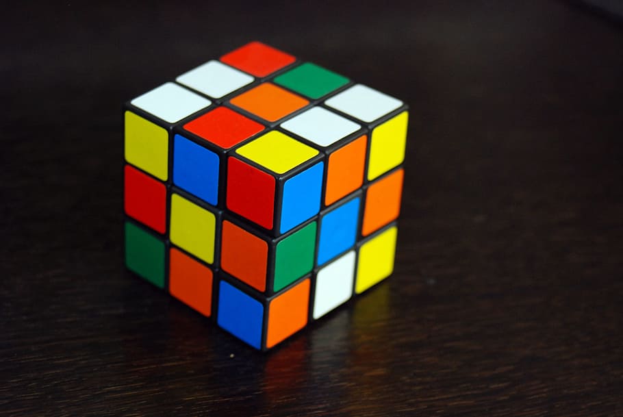 Rubik, Kubus, Rubik Kubus, Warna, Permainan, pendidikan, pecahkan, teka-teki, solusi, kecerdasan