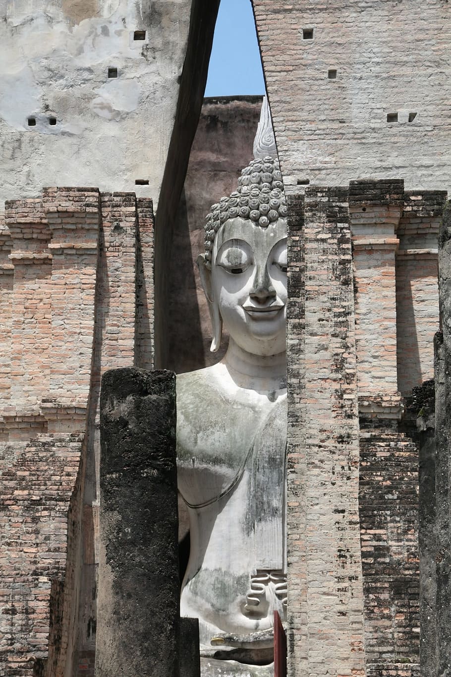 Wat Si Chum, maio, Wat, Si, Chum, pode ser o parque histórico de Sukhothai, religião, estátua, espiritualidade, arquitetura