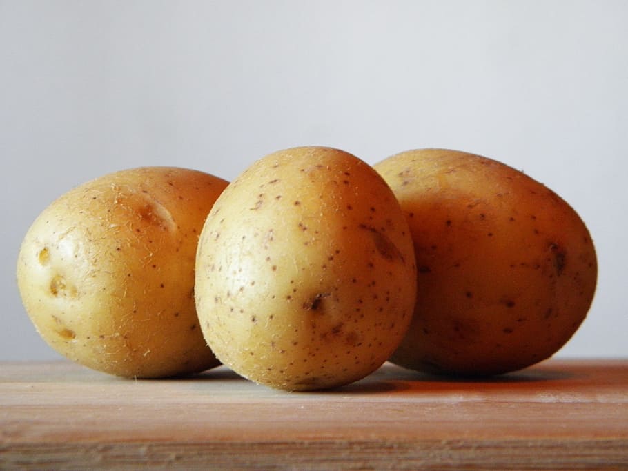 three potatoes, Potato, Food, Agriculture, potatoes, plant, food and drink, healthy eating, fruit, raw potato