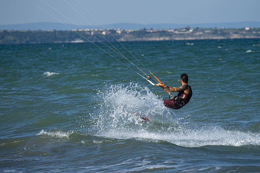 Wind action. Серфить.