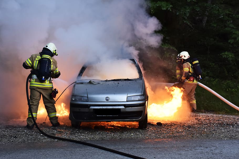 fire, blue light, fire fighting, car fire, fire fighter, flame, firefighter exercise, exercise, brand, delete