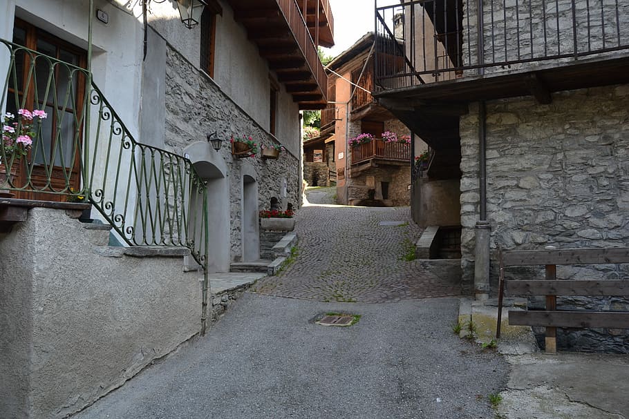 Casteldelfino, Old Town, Town, Country, piemonte, italy, mountain, road, tight, architecture