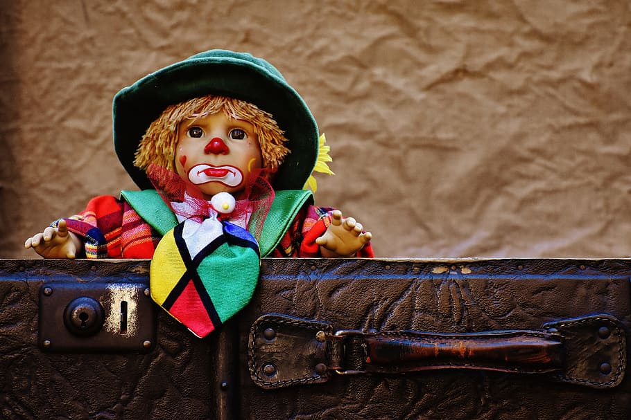 sad, clown doll, brown, wall, doll, clown, farewell, cute, children, funny