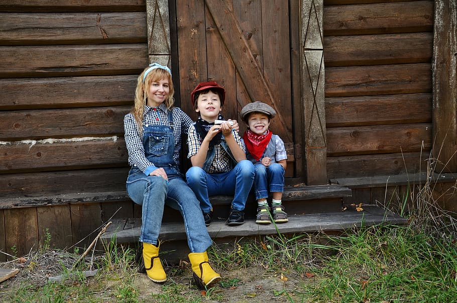 family children, family, porch, country house, dacha, vacation, country, village, western, the villagers