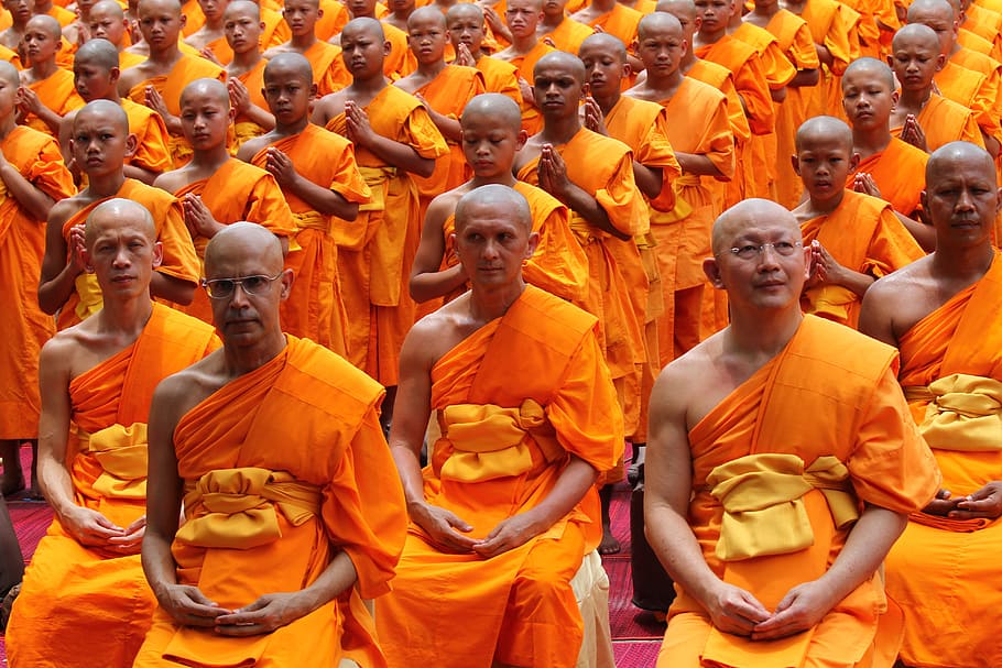 monks kneeling outdoor, Monk, Buddhists, Elderly, Old, sitting, bald, tradition, ceremony, robe