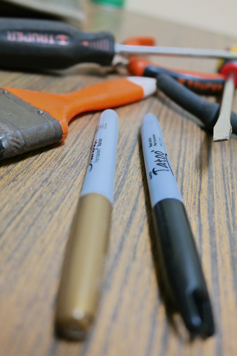 tweezers, screwdriver, brush, tools, cable ties, close-up, table, art and craft, selective focus, indoors