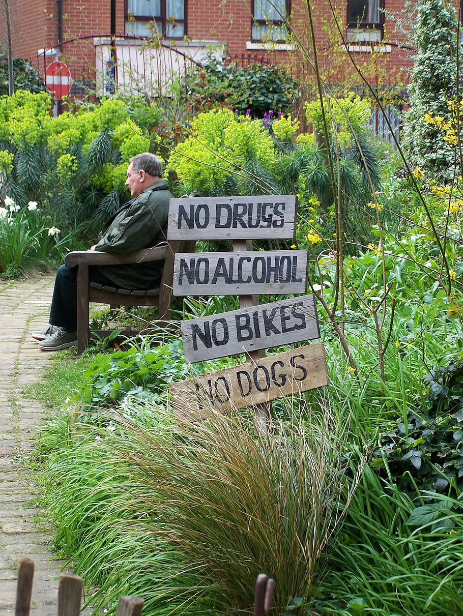 sign, garden, phoenix gardens, camden, london, plant, green, park, warning, message