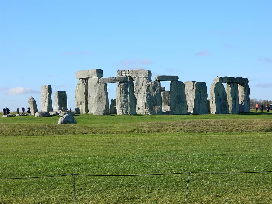 hedge rock, stonehenge, architecture, england, landmark, ancient, britain, stone, old, uk
