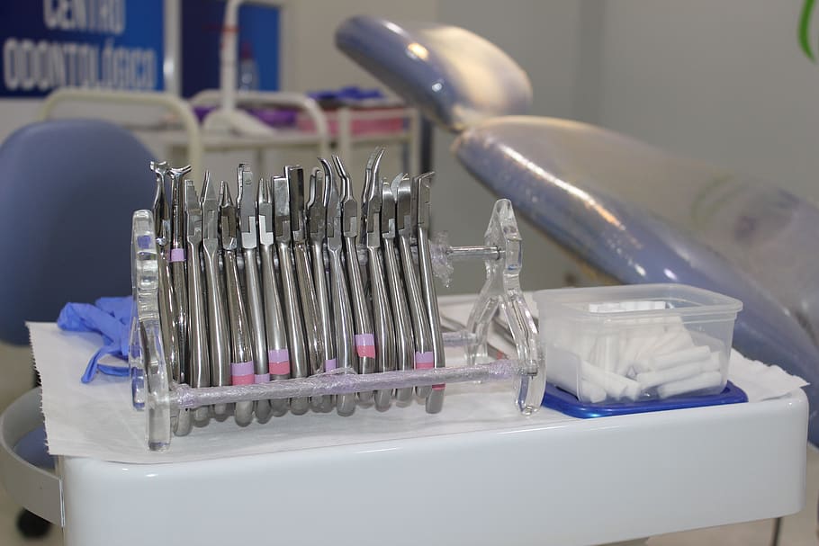 dentistry, braces, orthodontics, dentist, clinic, healthcare and medicine, indoors, close-up, large group of objects, dental equipment
