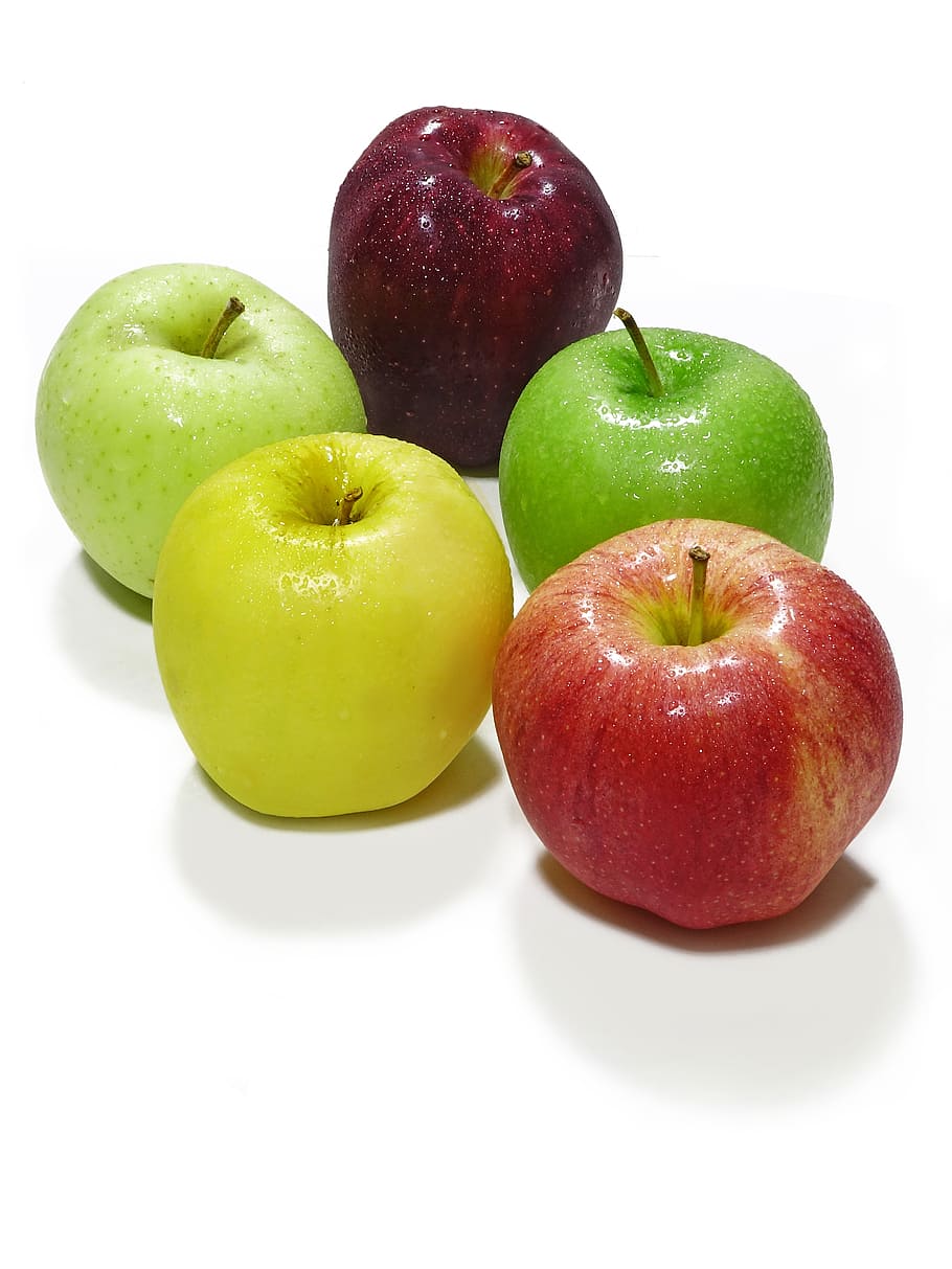 cinco, surtido, manzanas, blanco, superficie, fruta, comida, saludable, orgánico, fresco