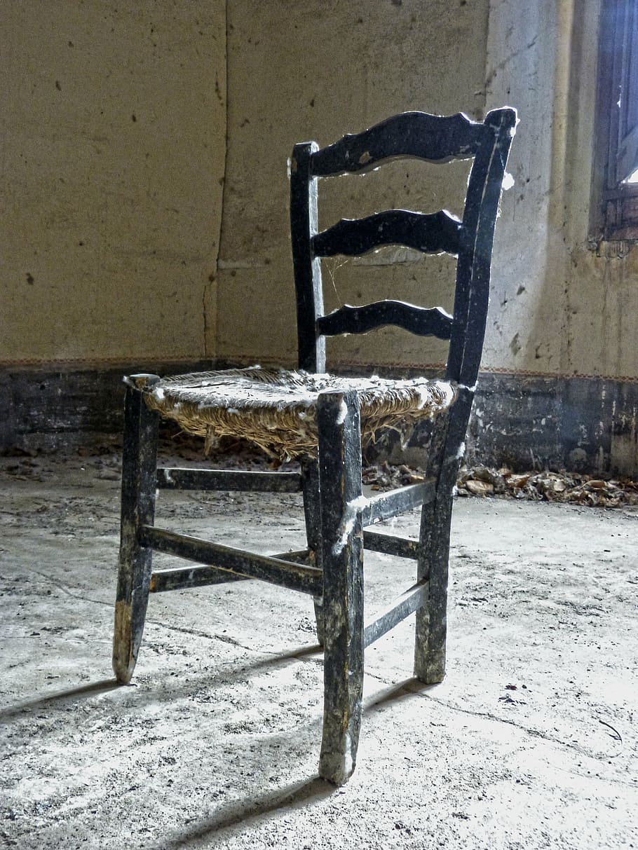 cadeira, frágil, velho, abandonado, cadeira quebrada, assento, ninguém, ausência, vazio, madeira