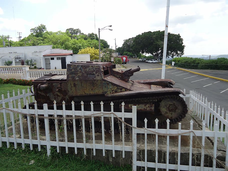 tanque, monumento, histórico, turismo, guerra, canon, arma, nicaragua, transporte, planta