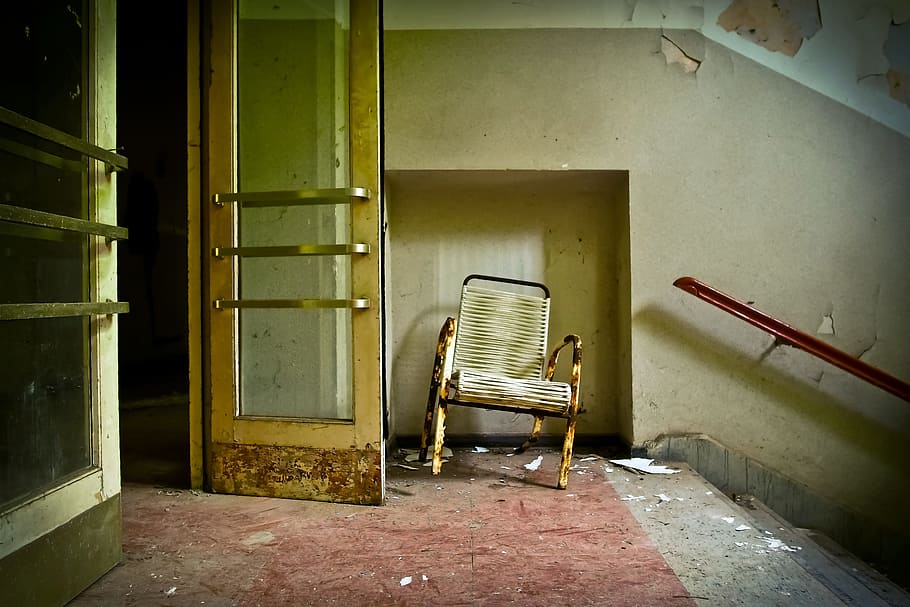 갈색, 안락 의자, 문, 계단, 잃어버린 장소, 타락한, 늙은, 휴가, 파멸, 건물