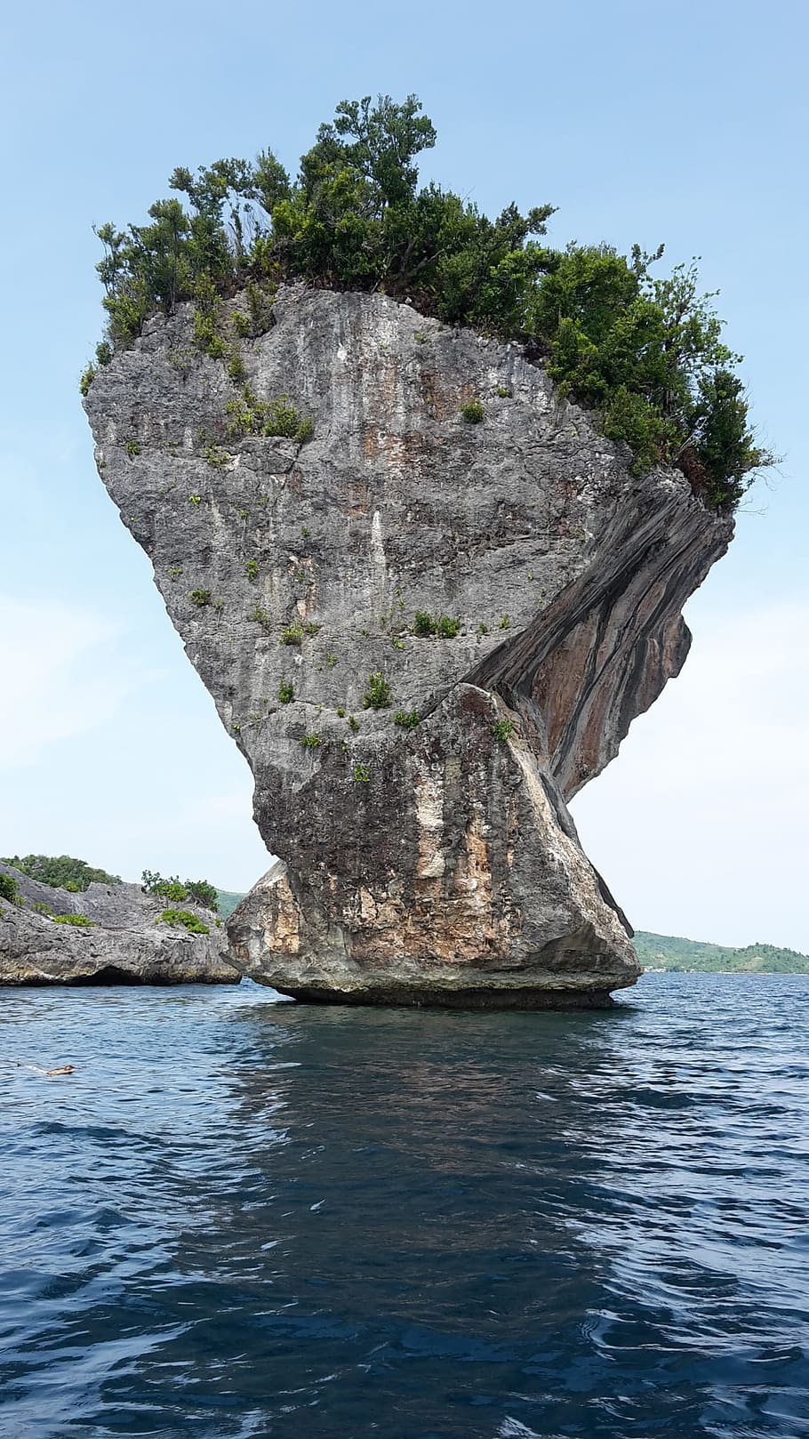 gray, rock formation, middle, body, water, rock, sea, island, coast, philippines