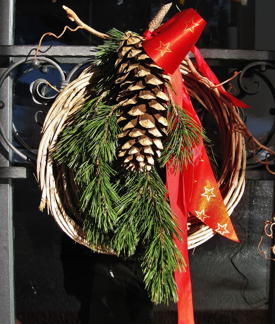 advent türkranz, advent, kierferzweige, wreath, red bow, türdekoration, door decoration in the advent, door wreath, willow wreath, christmas