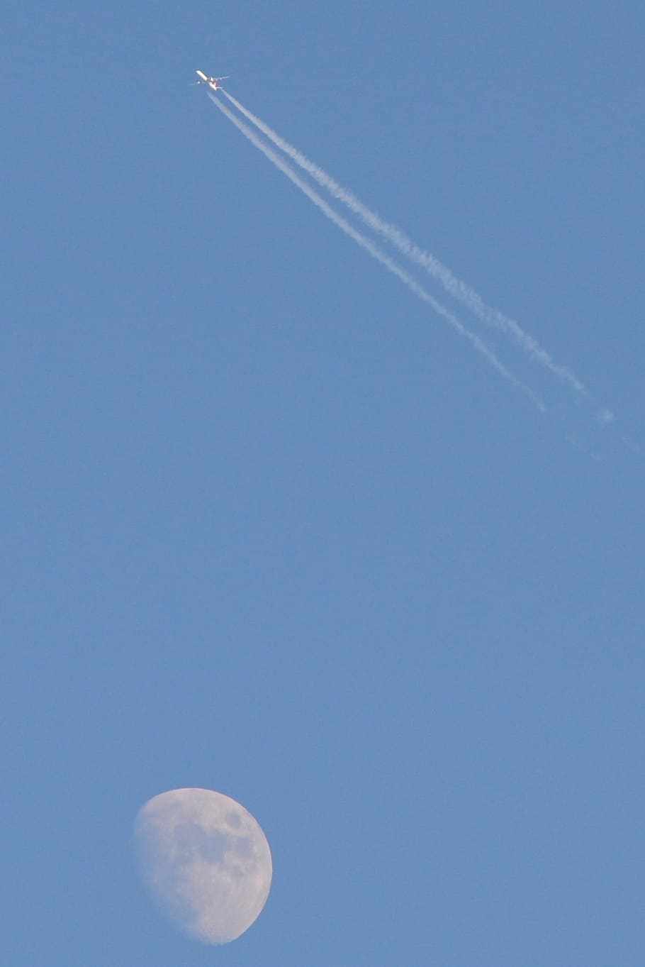 moon, plane, air, blue, airplane, flying, air Vehicle, sky, vapor Trail, day