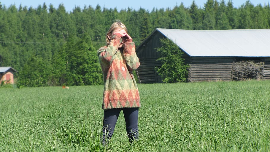 man, girl, countryside, field, landscape, agriculture, finnish, milieu, summer, hay