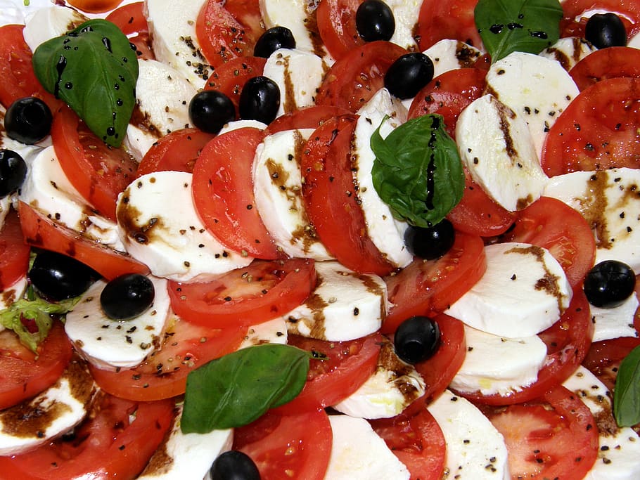 tomato, mozarella, olives, italian, food, delicious, salad, healthy, basil, vegetarian
