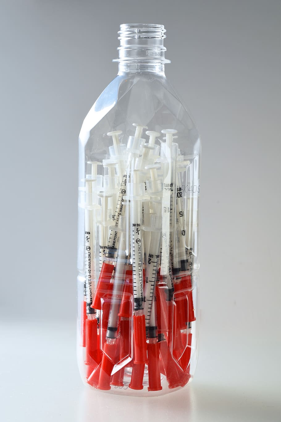 syringe, needle, medicine, injection, vaccination, treatment, health, flu, injecting, surgical