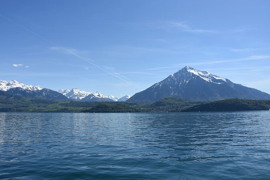sneezing, lake thun, bernese oberland, thun hausberg, lake, mountain, scenics - nature, beauty in nature, water, tranquil scene