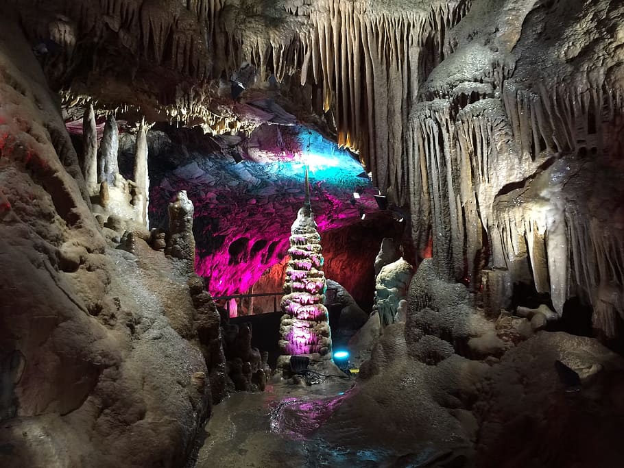 flow, water, inside, cave, stalactite cave, stalactites, stalagmites, lighting, underground, stalactite