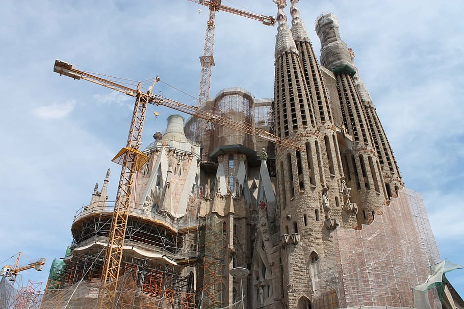 gaudí, barcelona, spain, church, architecture, cathedral, sagrada Familia, famous Place, religion, gothic Style