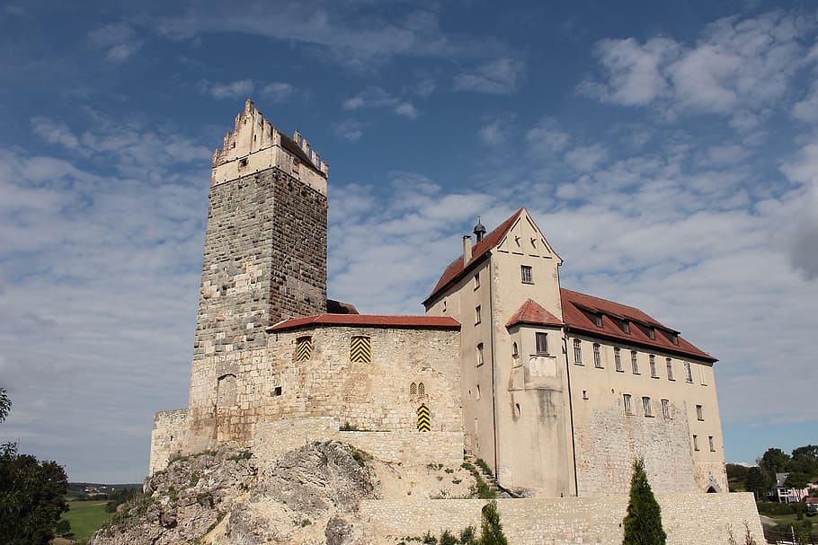 Katzenstein, Castelo, Burg Katzenstein, Baden Württemberg, Castelo Hohenstaufen, Castelo do Cavaleiro, Härtsfeld, Oberdischingen, Idade Média, Torre