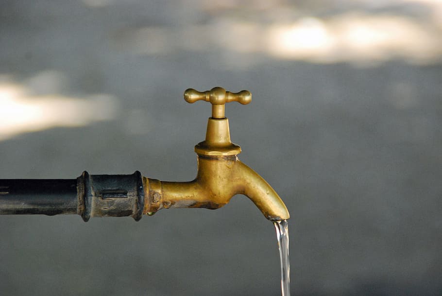 water, hahn, faucet, irrigation, agriculture, well water, flow, metal, gold colored, close-up