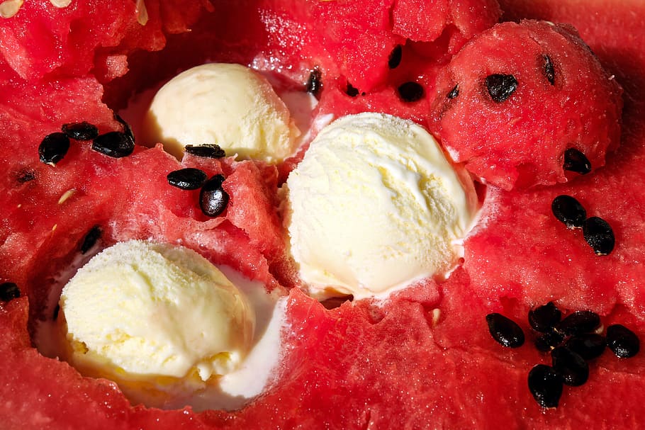 close-up photo, watermelon, flavored, three, scoops, vanilla ice cream, Vanilla Ice, Ice Cream, Sweet, ice