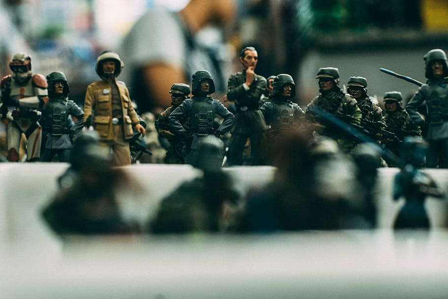 fotografi close-up, figurine, siang hari, mainan, tentara, militer, pertarungan, pertempuran, miniatur, kelompok besar orang