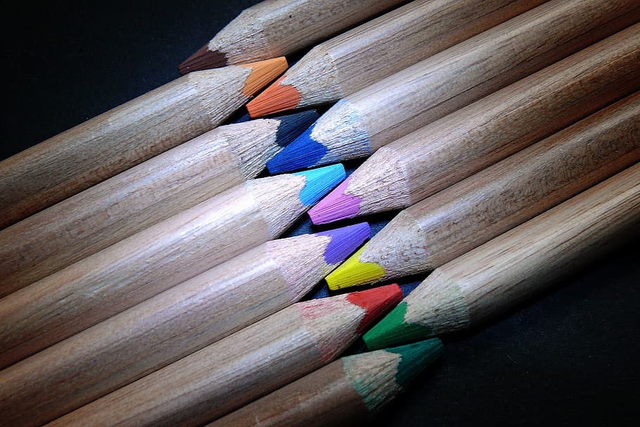 multicolored, coloring pencil lot, sharpened, crayons, colorful, color, colour pencils, stacked, wood, creative