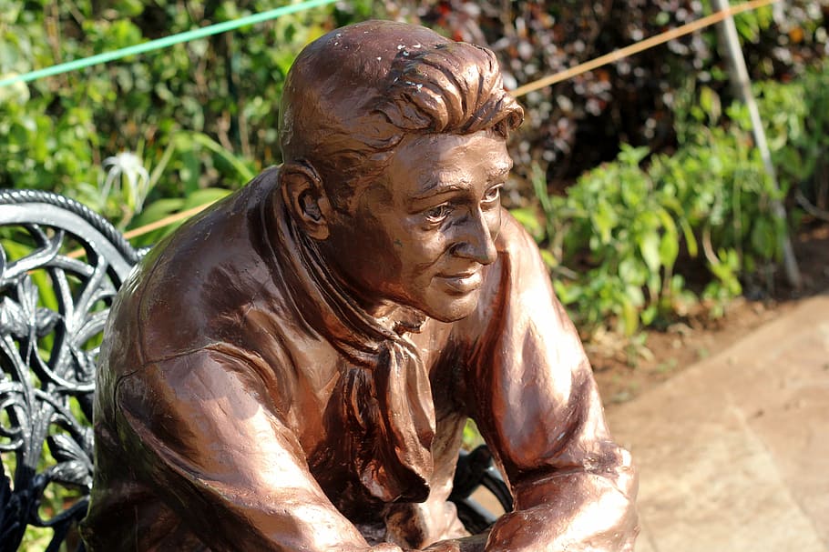 dev, anand, statue, bronze, brown, view, bollywood, actor, india, sculpture