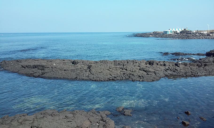 Isla de Jeju, playa, mar, isla, República de Corea, agua, cielo, belleza en la naturaleza, roca, tierra