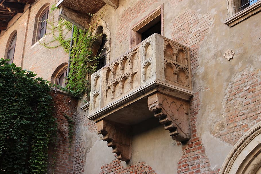 julliet balcony, balcony, verona, veneto, italy, monument, tourism, stone, ancient, juliet